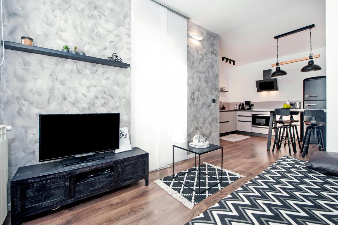 Apartment Margita โรวีน ภายนอก รูปภาพ