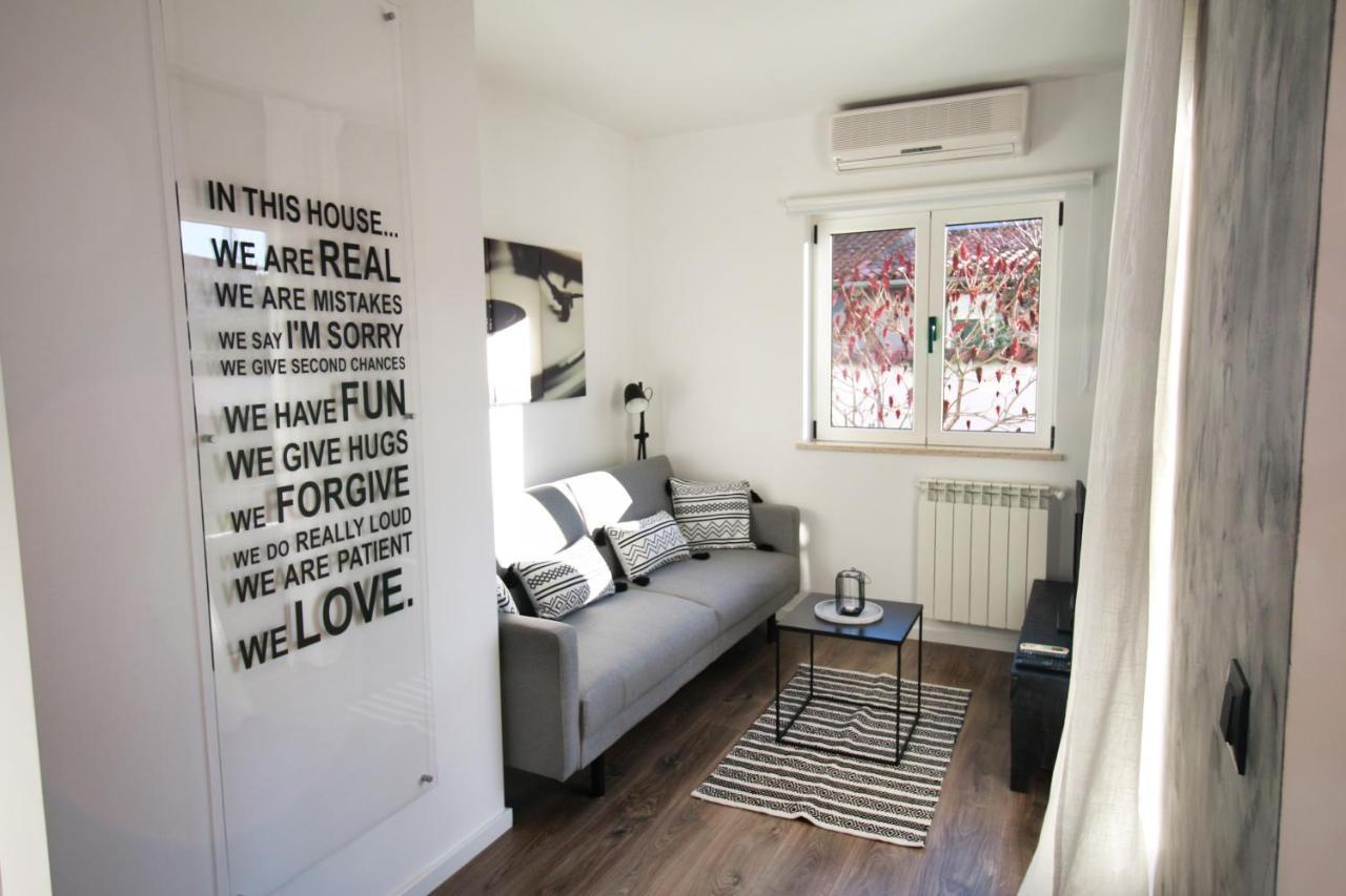 Apartment Margita โรวีน ภายนอก รูปภาพ