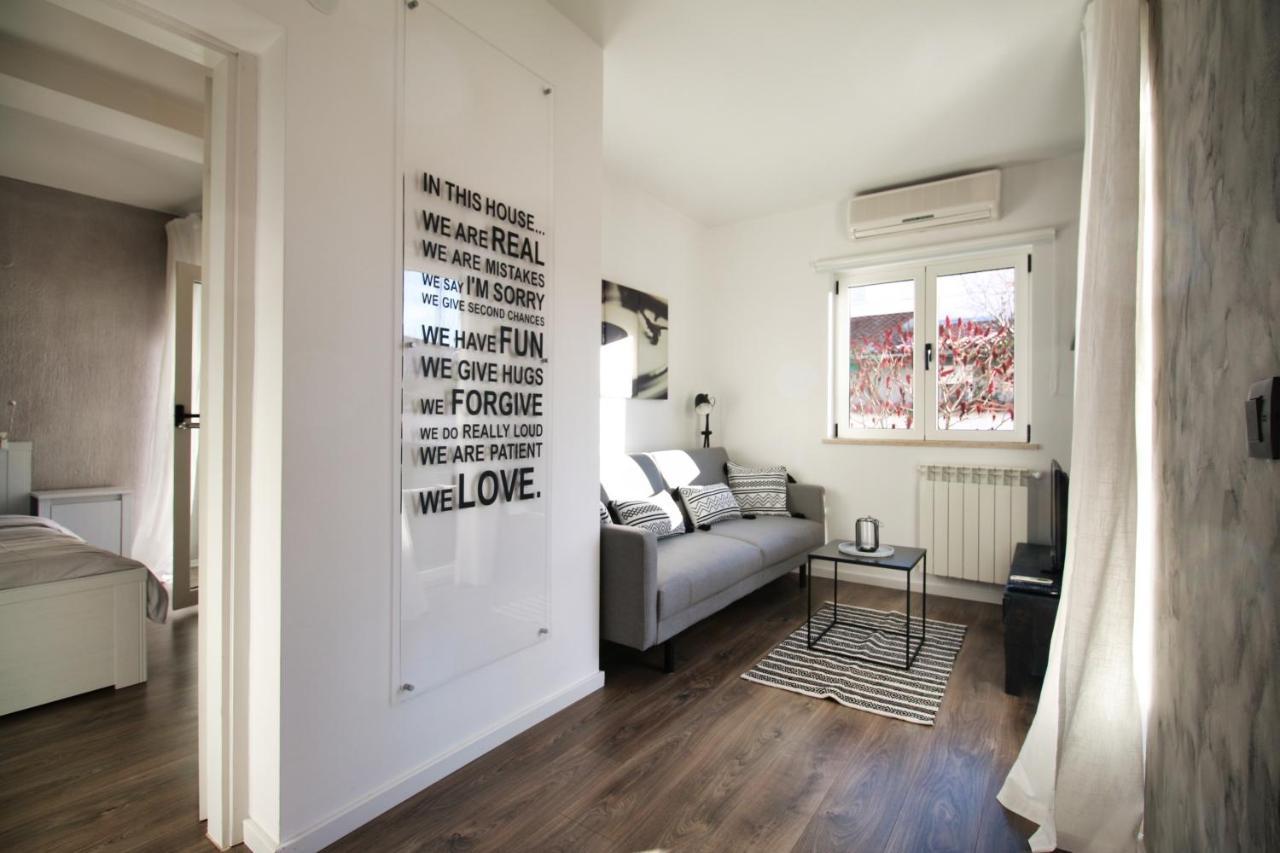 Apartment Margita โรวีน ภายนอก รูปภาพ